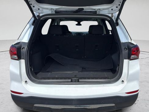 Used 2022 Chevrolet Equinox LT FWD image 27
