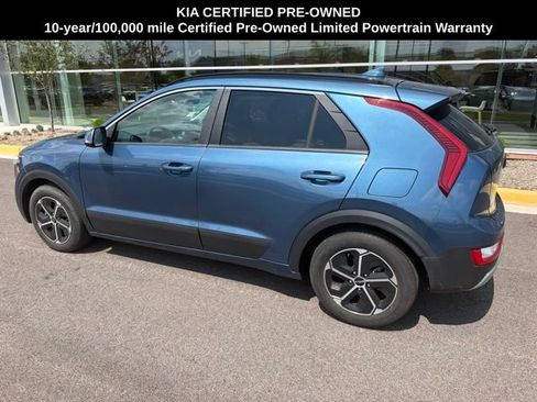 Certified 2023 Kia Niro EX FWD image 22