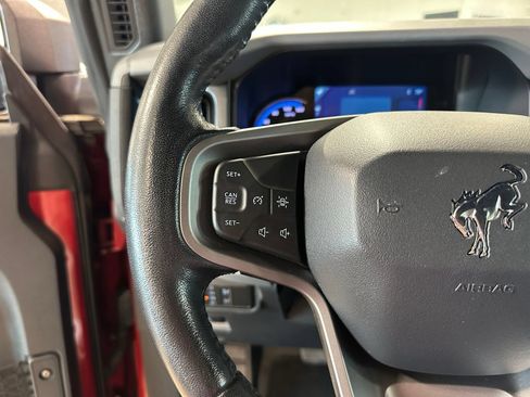 Used 2021 Ford Bronco Black Diamond AWD/4WD image 20
