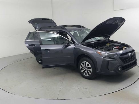 Certified 2025 Subaru Outback Premium w/ Popular Package #1A image 13