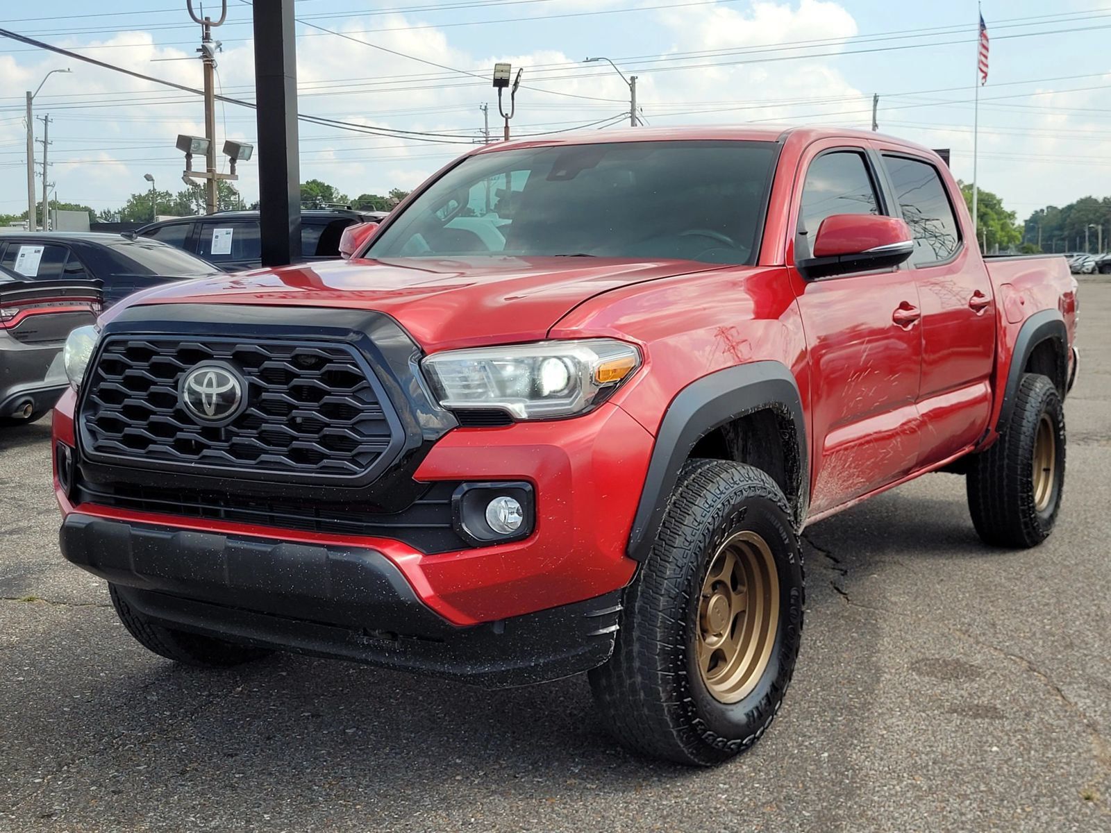 Used 2021 Toyota Tacoma TRD Off-Road AWD/4WD image 17
