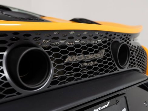 New 2025 McLaren Artura Spider image 22