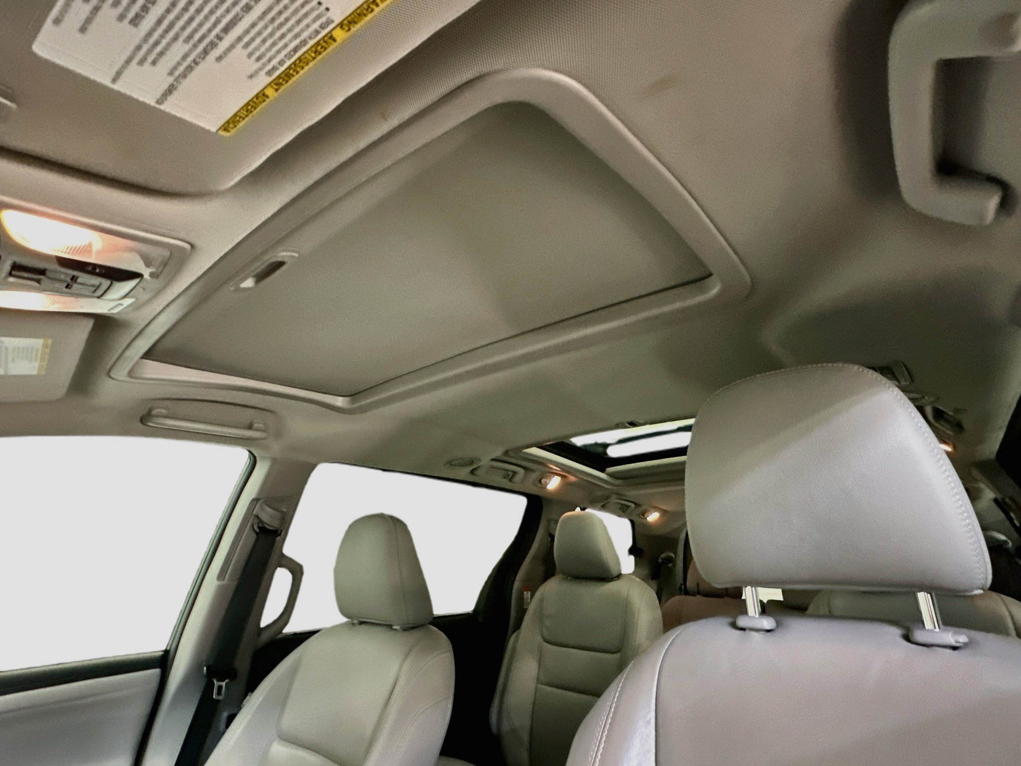 Used 2015 Toyota Sienna Limited AWD/4WD image 27