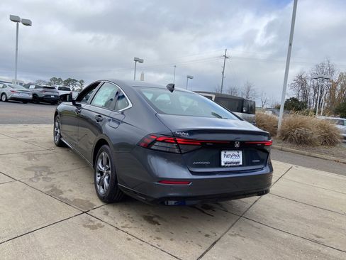 New 2026 Honda Accord EX-L image 8
