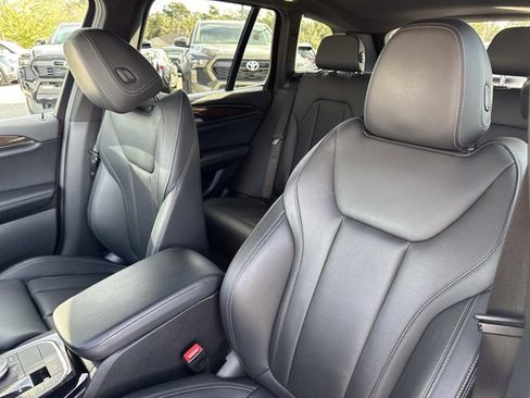 Used 2023 BMW X3 sDrive30i image 11