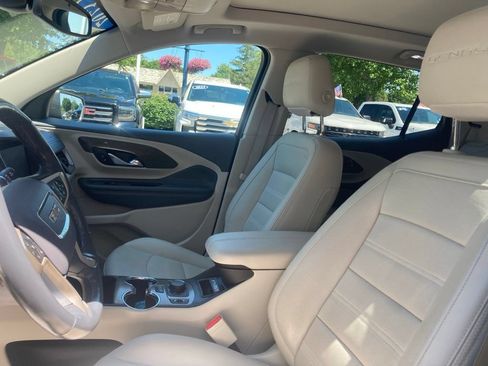 Certified 2023 GMC Terrain Denali w/ Black Diamond Edition AWD/4WD image 29