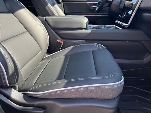 New 2026 GMC Sierra EV Elevation image 14