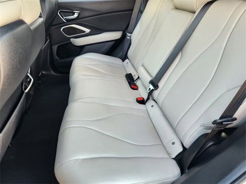 Used 2025 Acura RDX SH-AWD image 13