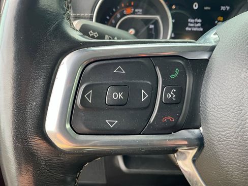 Used 2021 Jeep Wrangler Unlimited Sahara AWD/4WD image 29