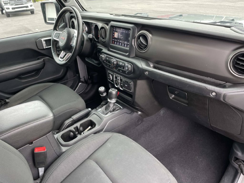 Used 2020 Jeep Gladiator Sport w/ Quick Order Package 24S AWD/4WD image 28