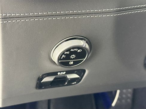 New 2025 Mercedes-Benz SL 43 AMG image 11