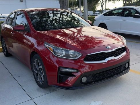 Used 2021 Kia Forte LXS FWD image 5