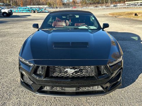 Used 2024 Ford Mustang GT Premium image 10