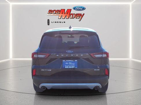 Used 2023 Ford Escape Active AWD/4WD image 6