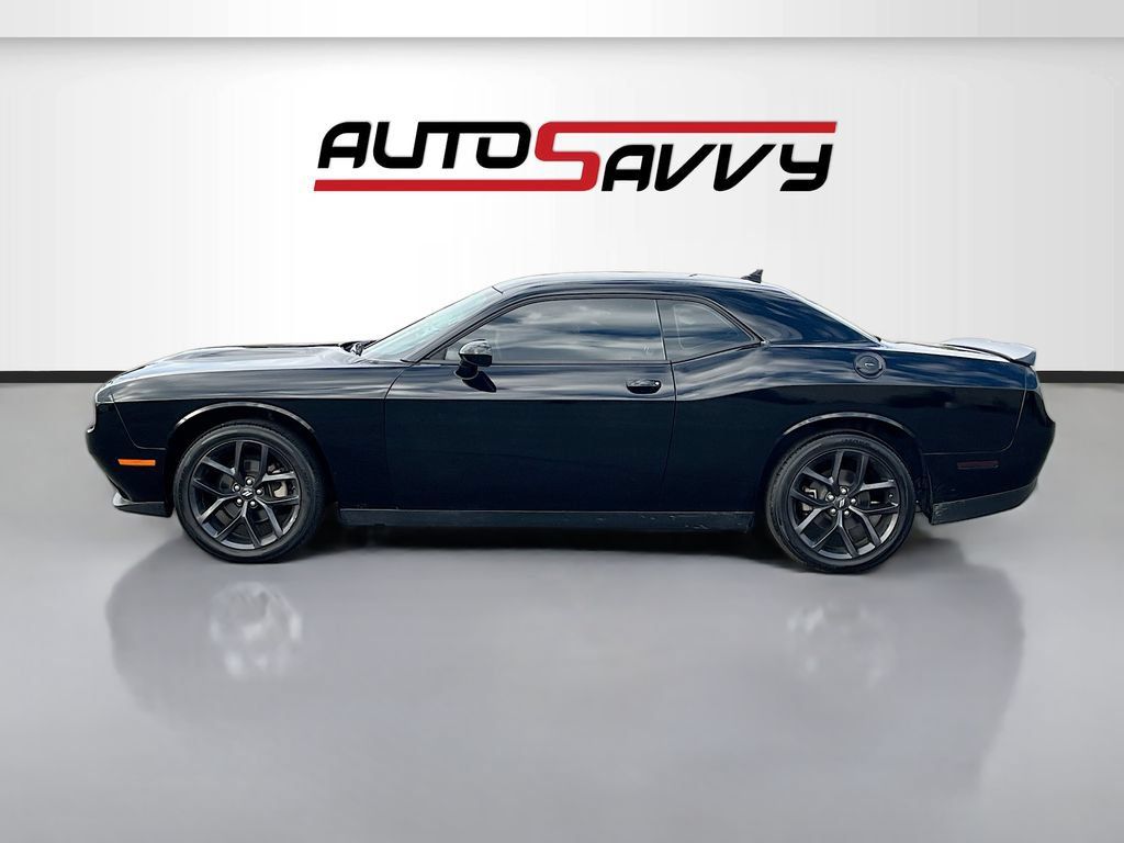 Used 2023 Dodge Challenger SXT w/ Blacktop Package RWD image 4
