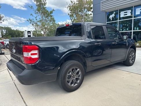 Used 2022 Ford Maverick XLT image 4
