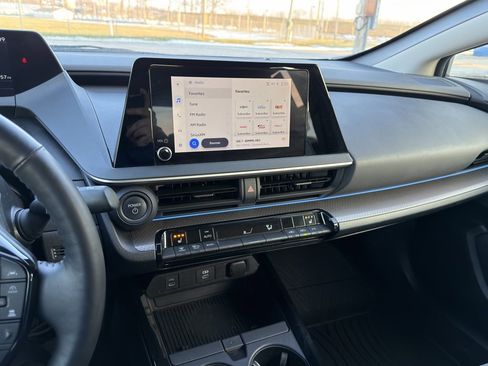 Used 2024 Toyota Prius Limited image 42