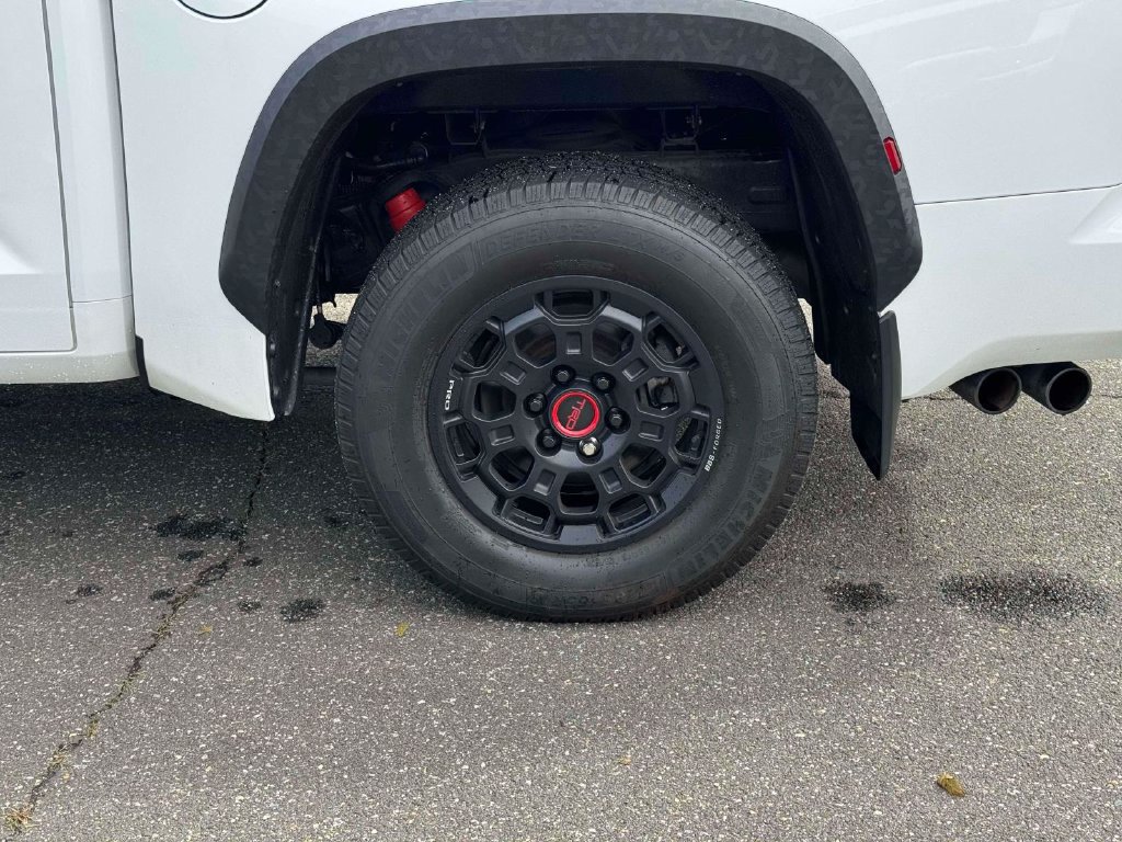 Used 2022 Toyota Tundra TRD Pro AWD/4WD image 11