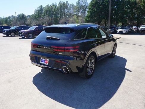 Used 2023 Genesis GV70 2.5T Advanced w/ Advanced Package image 24