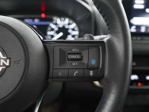 Used 2023 Nissan Rogue SV w/ SV Premium B Package AWD/4WD image 27