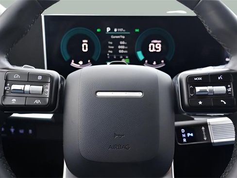 Used 2025 Hyundai Santa Fe SEL image 21