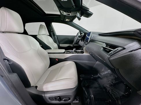 Used 2023 Lexus RX 350h image 32