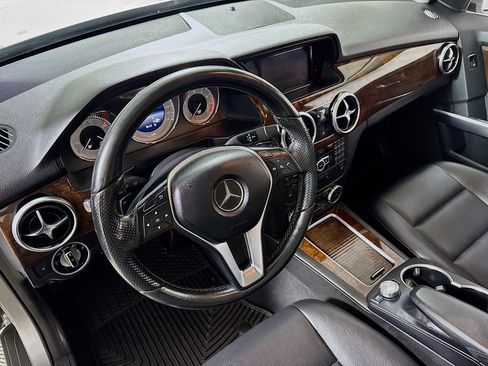Used 2015 Mercedes-Benz GLK 350 4MATIC image 13