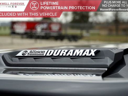 Used 2024 Chevrolet Silverado 2500 LTZ w/ LTZ Convenience Package image 11