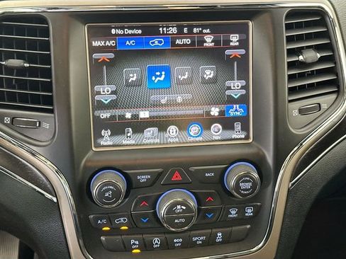 Used 2016 Jeep Grand Cherokee Limited AWD/4WD image 15