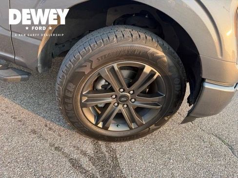 Used 2022 Ford F150 XLT w/ Equipment Group 302A High AWD/4WD image 16