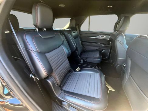 Used 2026 Ford Explorer ST-Line AWD/4WD image 27