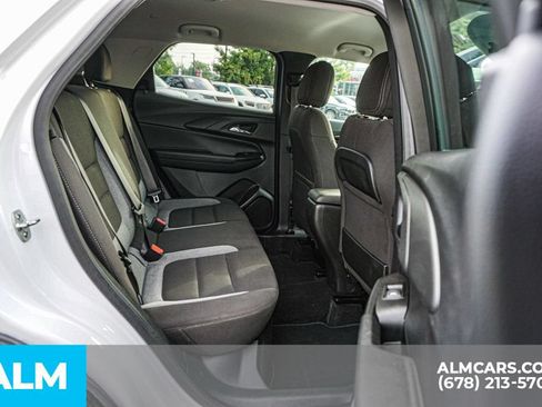 Used 2025 Chevrolet TrailBlazer LT AWD/4WD image 21