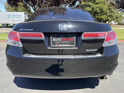Used 2011 Honda Accord SE image 9