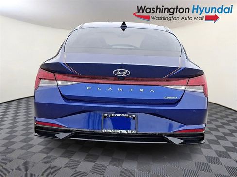 Certified 2022 Hyundai Elantra Limited image 5