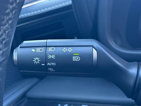 Certified 2021 Lexus LC 500 Convertible image 31