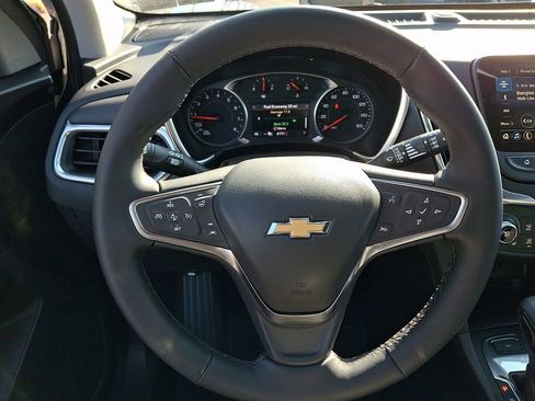 Certified 2024 Chevrolet Equinox LT AWD/4WD image 18