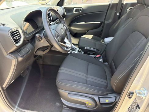 Certified 2026 Hyundai Venue SEL FWD image 16