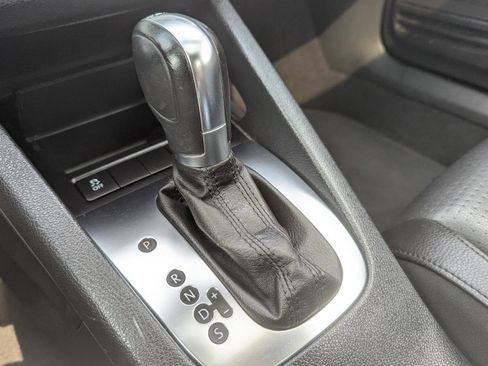 Used 2014 Volkswagen Eos image 29