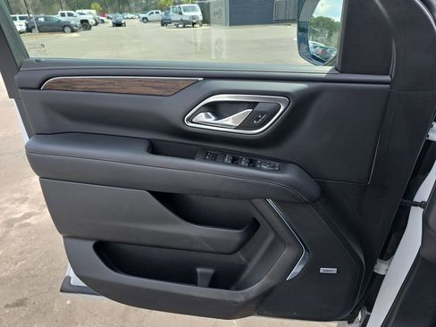 Used 2024 Chevrolet Tahoe Premier image 31