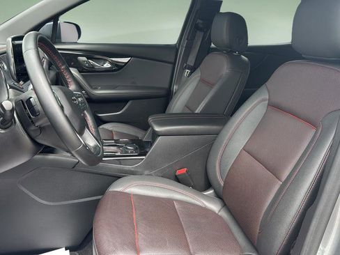 Used 2025 Chevrolet Blazer RS FWD image 10