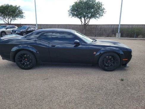 Used 2023 Dodge Challenger R/T Scat Pack RWD image 5