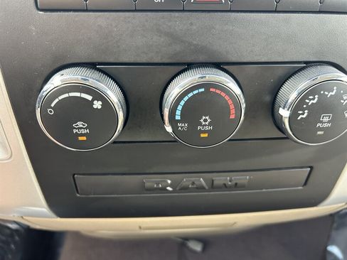 Used 2011 RAM 1500 Big Horn AWD/4WD image 15