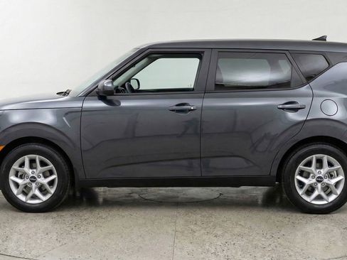 Used 2025 Kia Soul LX w/ LX Technology Package image 5
