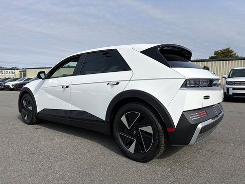 New 2026 Hyundai Ioniq 5 Limited image 4