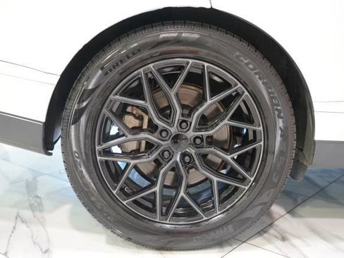 Used 2021 Land Rover Range Rover HSE AWD/4WD image 25