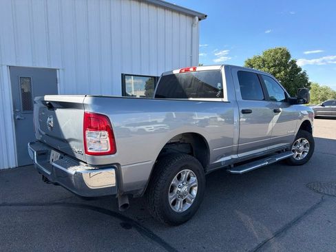 Used 2024 RAM 2500 Big Horn AWD/4WD image 3