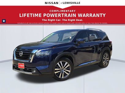 Certified 2022 Nissan Pathfinder Platinum w/ Cargo Package