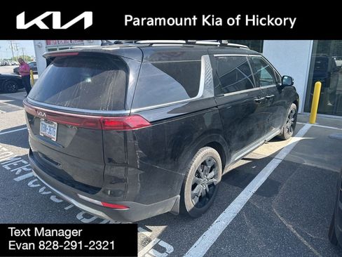 Used 2024 Kia Carnival SX image 3