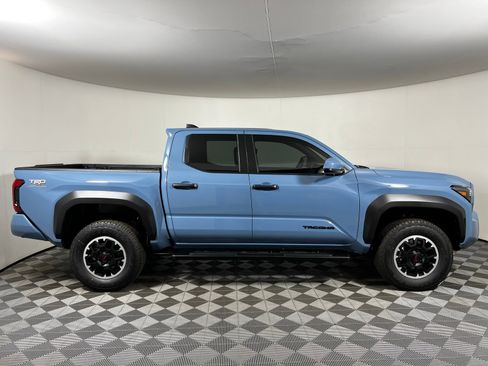New 2026 Toyota Tacoma TRD Off-Road image 4