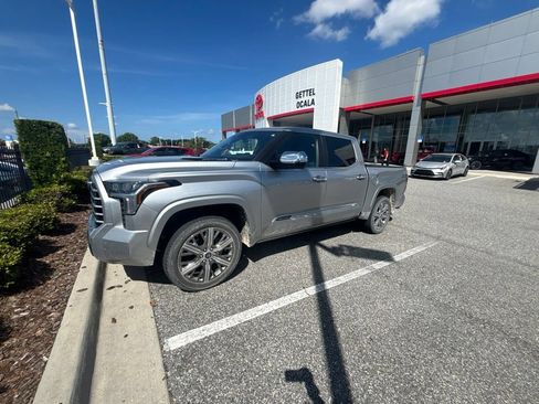 Used 2024 Toyota Tundra Capstone AWD/4WD image 4